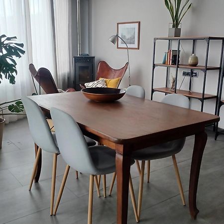 Piso A Pie De Playa Con Terraza Exclusiva Apartment โมอาญา ภายนอก รูปภาพ