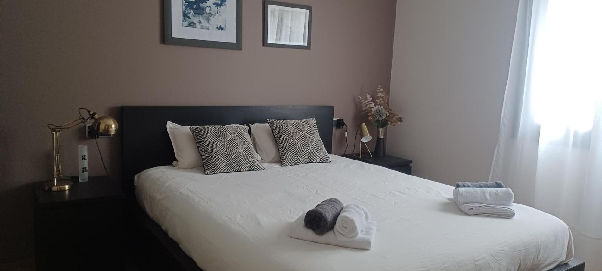 Piso A Pie De Playa Con Terraza Exclusiva Apartment โมอาญา ภายนอก รูปภาพ