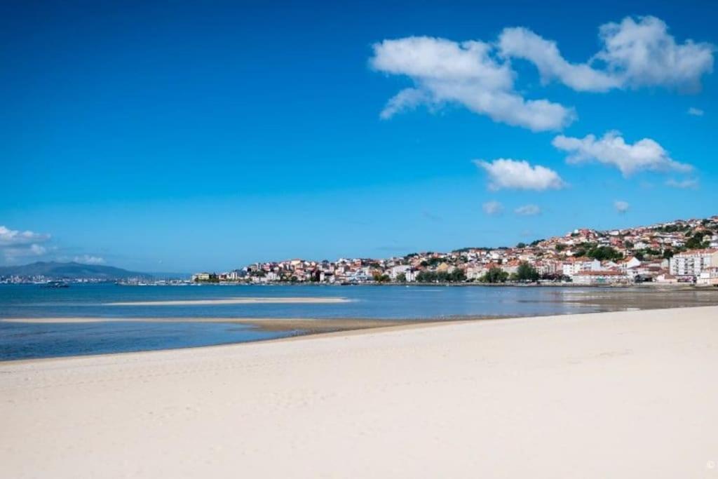Piso A Pie De Playa Con Terraza Exclusiva Apartment โมอาญา ภายนอก รูปภาพ